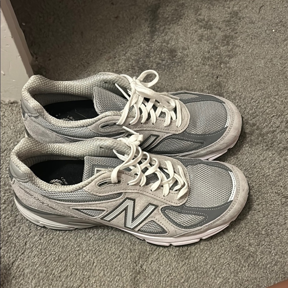 New Balance 990
